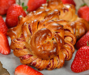 Buns with strawberries