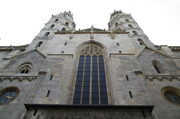 Fototapeta premium Historisches Gebäude in Wien 10