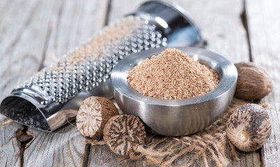 Small bowl with Nutmeg Powder