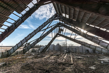 Obraz premium Broken roof, Ruined barn house