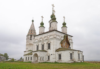 Fototapeta na wymiar Ancient church of St. Dmitry Solun in Veliky Ustyug
