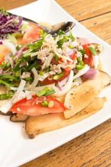 thai spicy mushroom salad