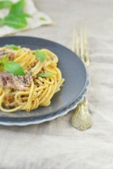 spaghetti with sardine sauce