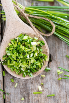 Wooden Spoon with fresh Chive
