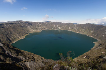 Obraz premium Crater Lake Quilotoa Volcano