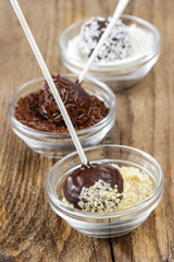 Decorating chocolate cake pops