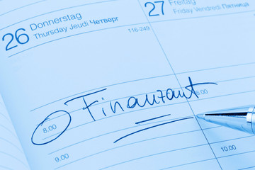 Fototapeta premium Eintrag im Kalender: Finanzamt