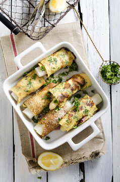 Omeletter&ouml;llchen mit Spargel und Bacon