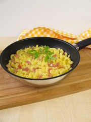 Omelett aus der Pfanne