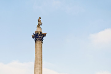 Fototapeta na wymiar Nelsons Kolumna w Londynie