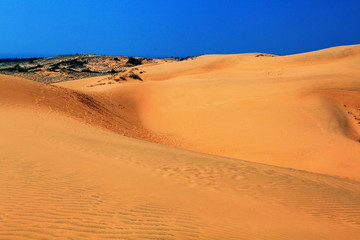 Fototapeta na wymiar Red Sand Dunes