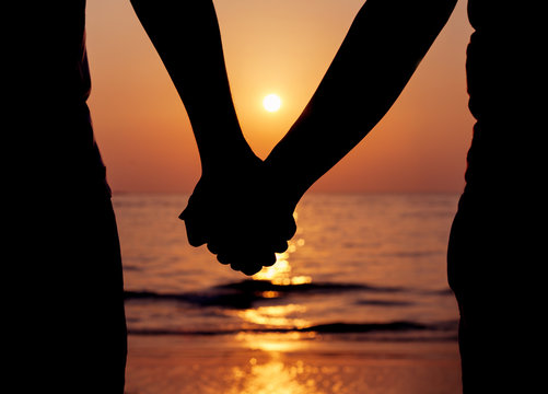 Couple Silhouette Holding Hands Images – Browse 30,956 Stock Photos,  Vectors, and Video | Adobe Stock