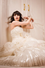 Fototapeta premium Bride in handcuffs