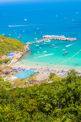koh larn island tropical beach in pattaya city Thailand © siraphol