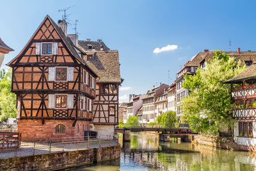 House tanners, Petite France district. Strasbourg, France - obrazy, fototapety, plakaty