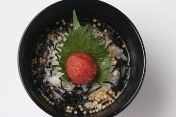 紀州梅のお茶漬け