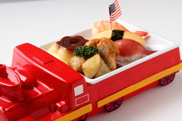 お子様ランチ　汽車ポッポ