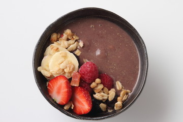 栄養満点アサイーボウル