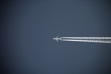 Airliner