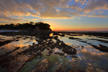 Colours and reflections at Plantation Point just before sunset