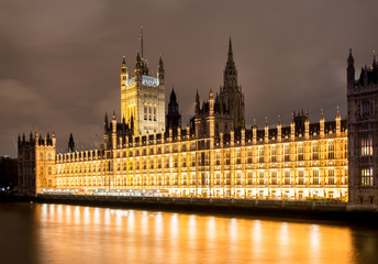 British parliament and Big Ben building at night