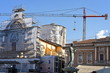 Fototapeta premium L'Aquila ricostruzione post-terremoto