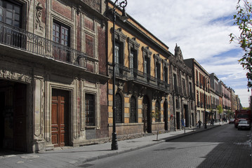 Fototapeta na wymiar Colonial Buildings, Mexico City