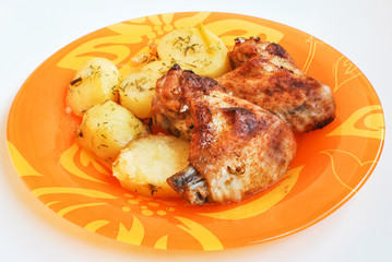 baked spicy chicken wings with potatoes