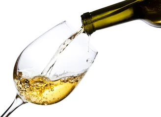 Foto op Plexiglas Witte wijn geïsoleerd op witte achtergrond © Igor Normann