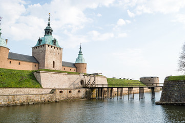 Kalmar castle by the sea