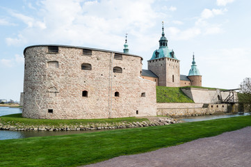 Fototapeta na wymiar Kalmar zamku nad morzem