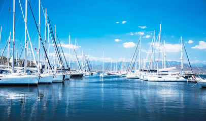 Fototapeta premium Sail boat harbor