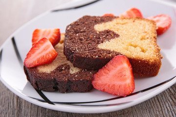 chocolate sponge cake and berry
