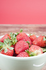 Erdbeeren in einer Schüssel