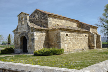 Fototapeta na wymiar Kościół San Juan Bautista, Banos de Cerrato