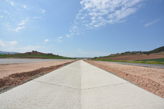 nueva carretera en construccion