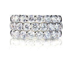 Beautiful Diamond Wedding Anniversary Band Ring