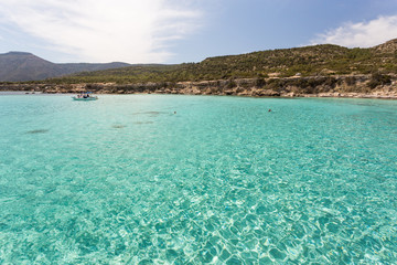lagon et baignade dans le Blue lagoon de Chypre