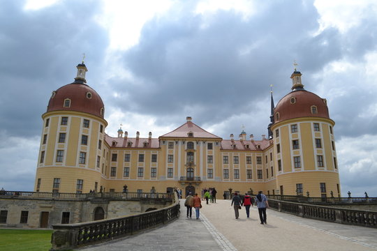 Jachtslot Moritzburg voorkant