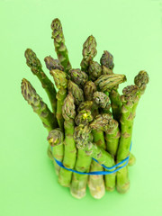 gr&uuml;ner Spargel