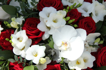 Red and white bridal arrangement