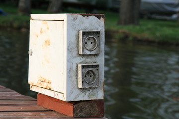 skrzynka elektryczna © shutterfil77