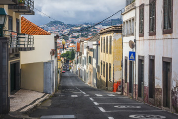 Fototapeta na wymiar town center of Funchal, Madeira island, Portugal.