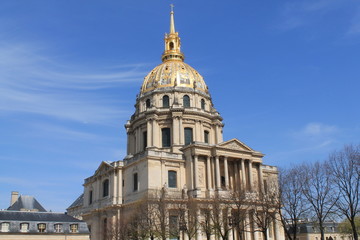 Fototapeta na wymiar Cathédrale Saint Louis, Paris