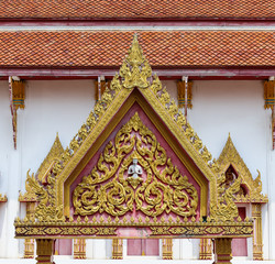 thai temple gate