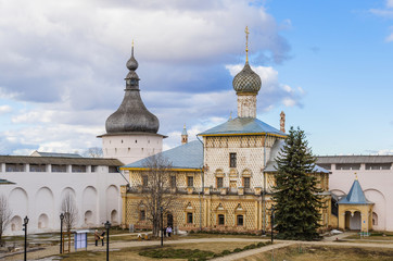 Fototapeta na wymiar Церковь Одигитрии, Ростов великий