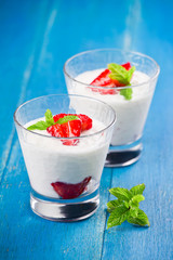 Strawberry Yoghurt