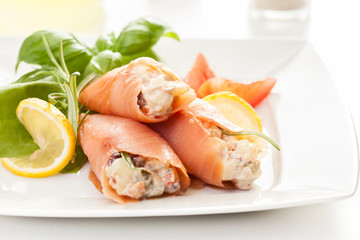 Smoked salmon roll with vegetable salad