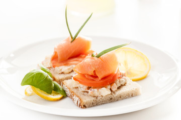 Sandwich with smoked salmon