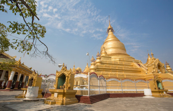 Kuthodaw temple